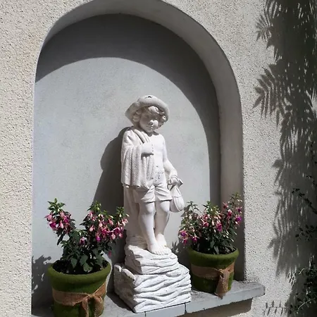 Pensión Kreuzinger, 5310 Tiefgraben