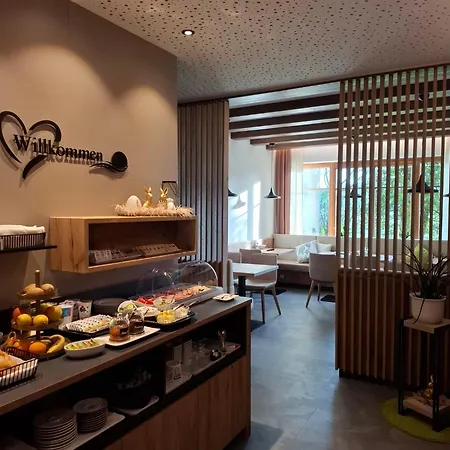 Kreuzinger, 5310 3* تيفغرابن